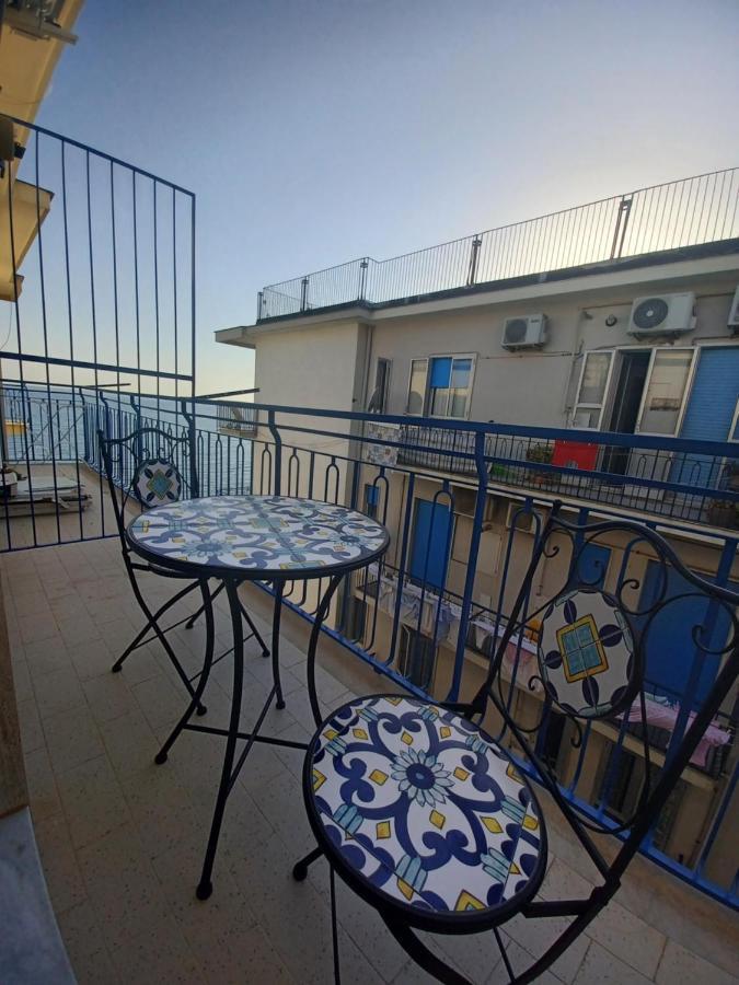 B&B Due Stanzulelle Salerno Exteriör bild