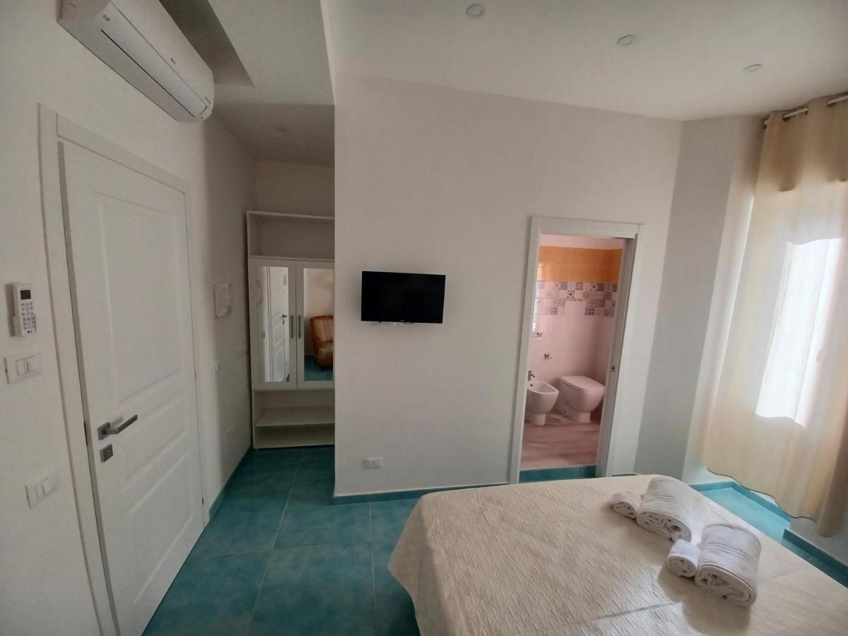 B&B Due Stanzulelle Salerno Exteriör bild