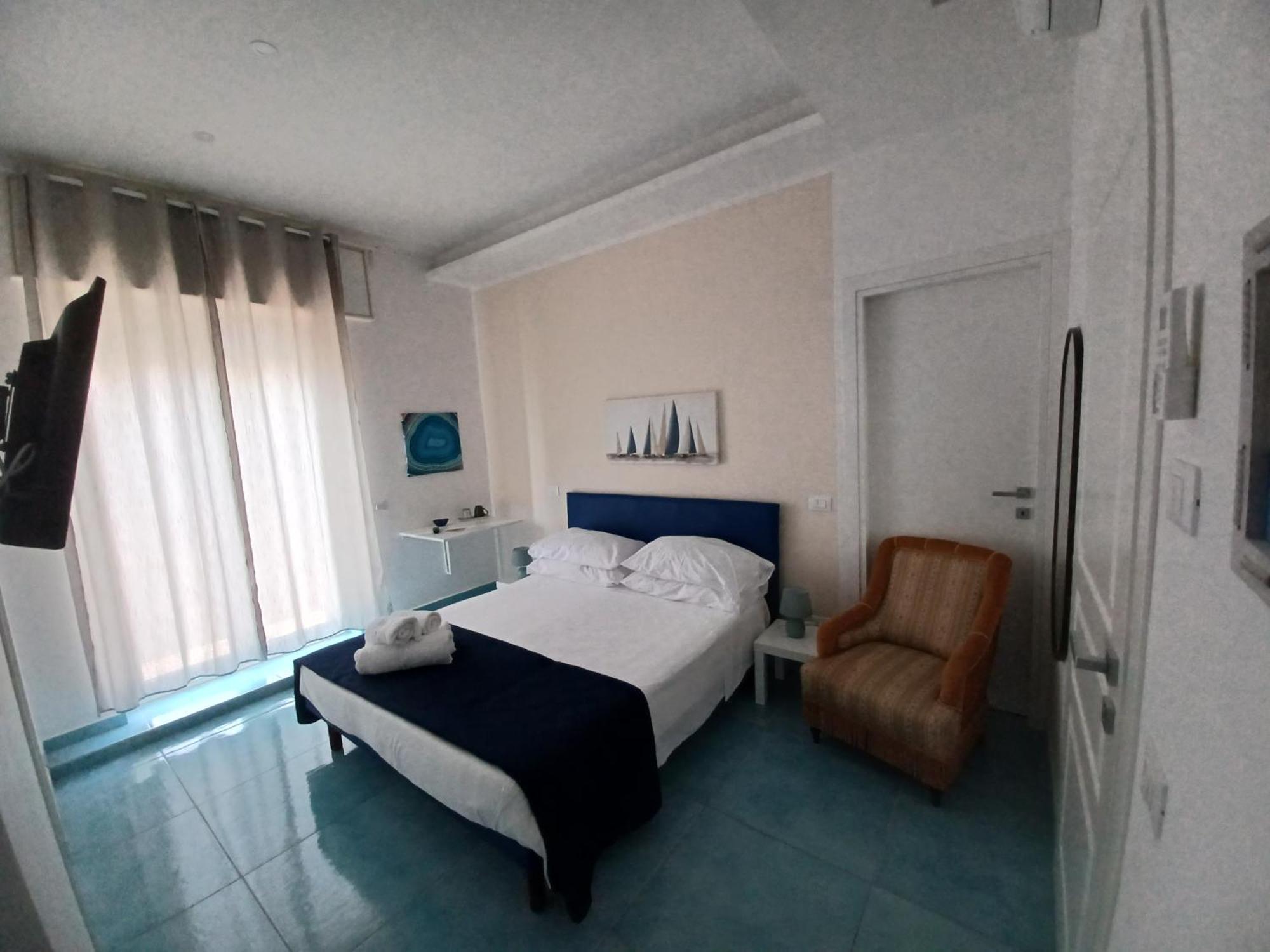 B&B Due Stanzulelle Salerno Exteriör bild