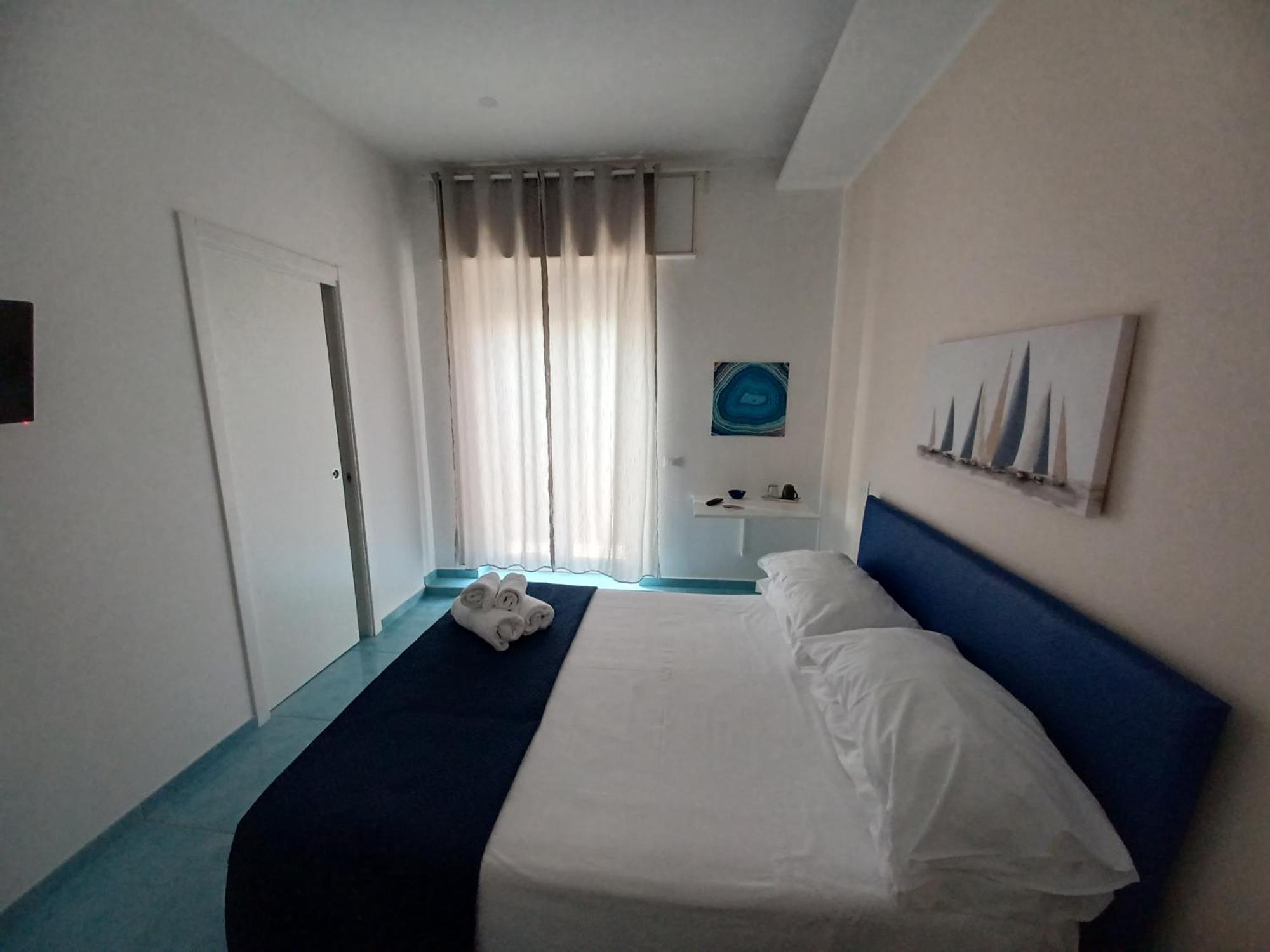 B&B Due Stanzulelle Salerno Exteriör bild