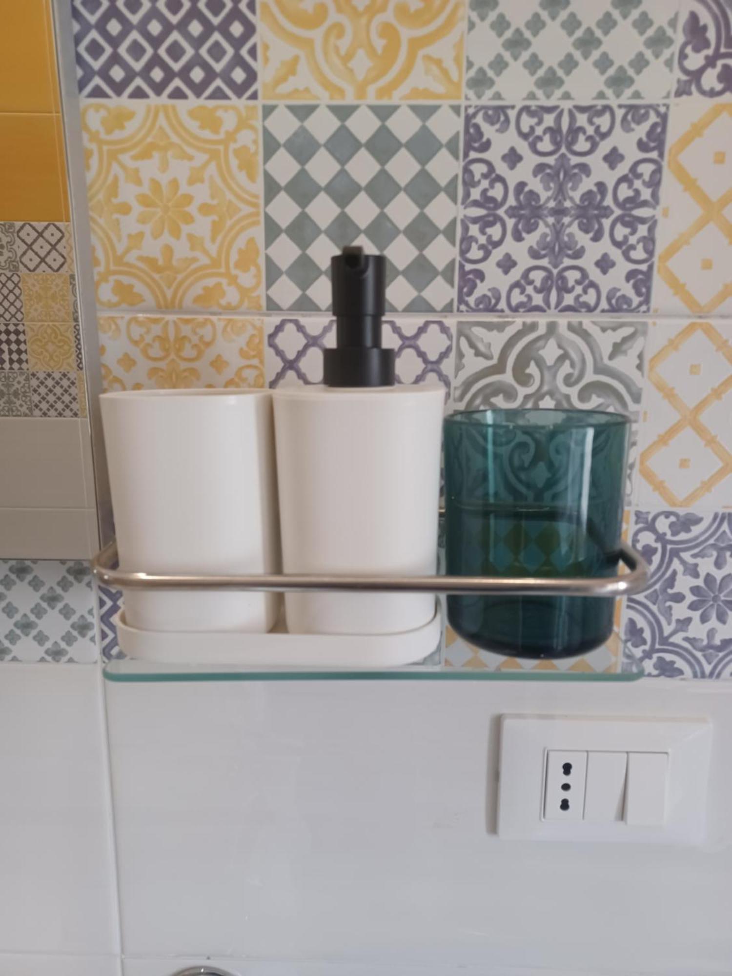 B&B Due Stanzulelle Salerno Exteriör bild